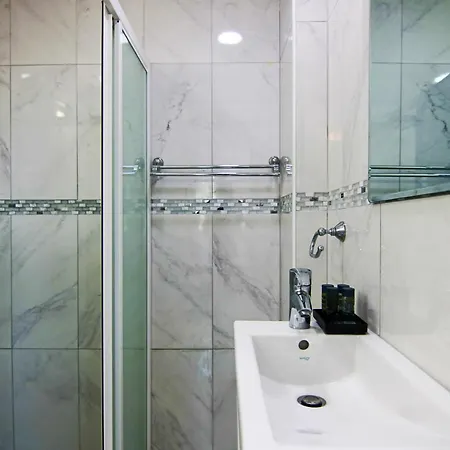 Phaedrus Living: Seaside Luxury Flat Lighthouse 66 * פאפוס