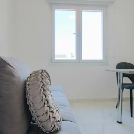 Phaedrus Living: Seaside Luxury Flat Lighthouse 66 * Paphos